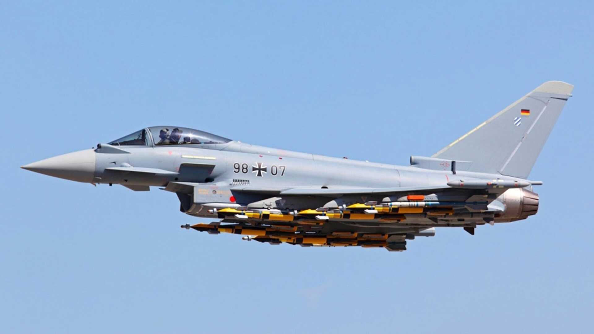 乐鱼体育登录-意甲快速反击:瞬间撕开对手防线的绝招,意甲谁能打爆这条防线