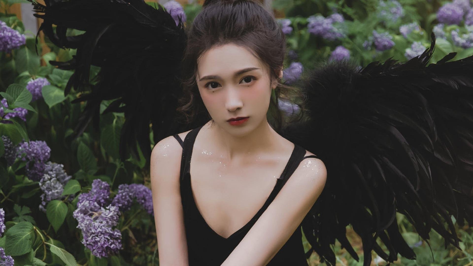 乐鱼app-维尔·冯·威克：坚韧不拔的进攻者，成为南非队进攻的关键人物，维克多冯华尔兹