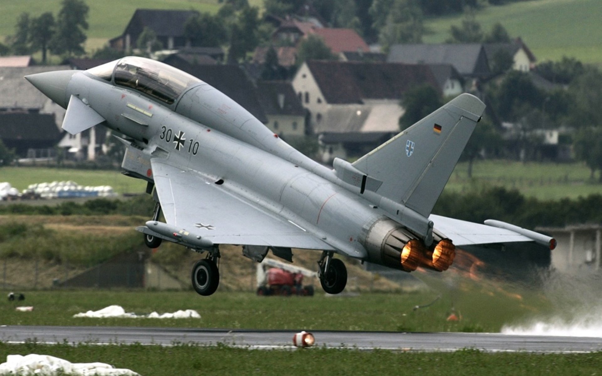 Leyu Sport下载-足球训练机器人进入青训中心,足球机器人比赛规则